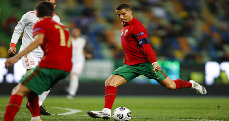 卡尔斯多夫vs格来斯多夫直播_在线卡尔斯多夫vs格来斯多夫直播无插件_卡尔斯多夫vs格来斯多夫直播无插件流畅-24直播